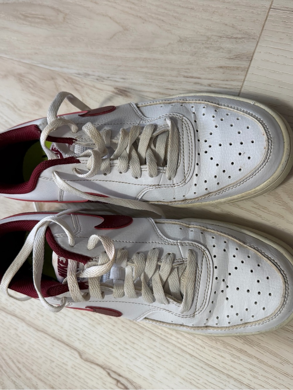 Nike Women’s White Sneakers with Maroon Swoosh
